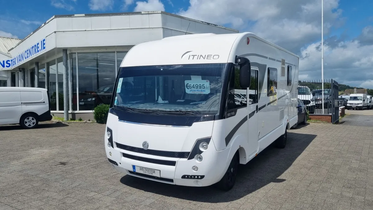2015 ITINEO A CLASS 6 BERTH AUTOMATIC LOW MILES - Image 2