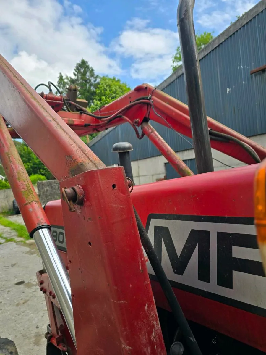 Massey ferguson 590 - Image 4