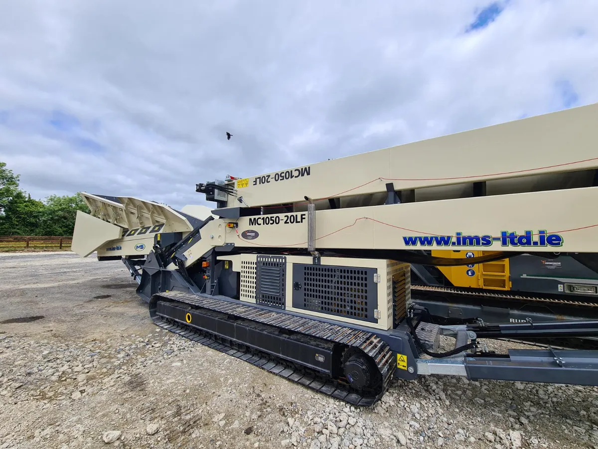 TRACKED CONVEYOR WITH LOW LEVEL FEEDER - Image 4