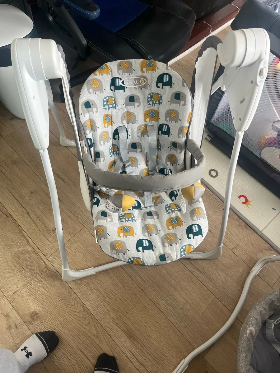 Graco Baby Delight Swing Up and Away - Image 2