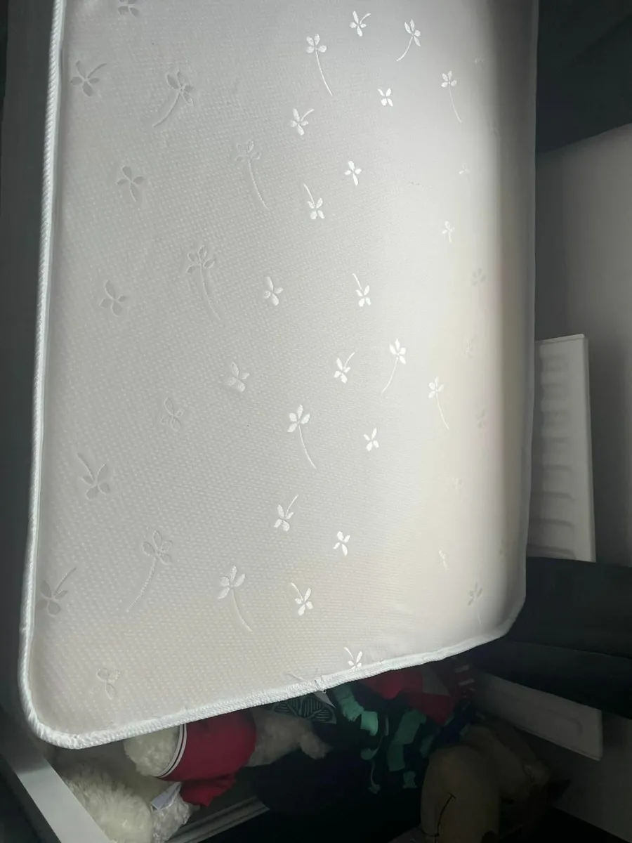 Mattress - Image 2