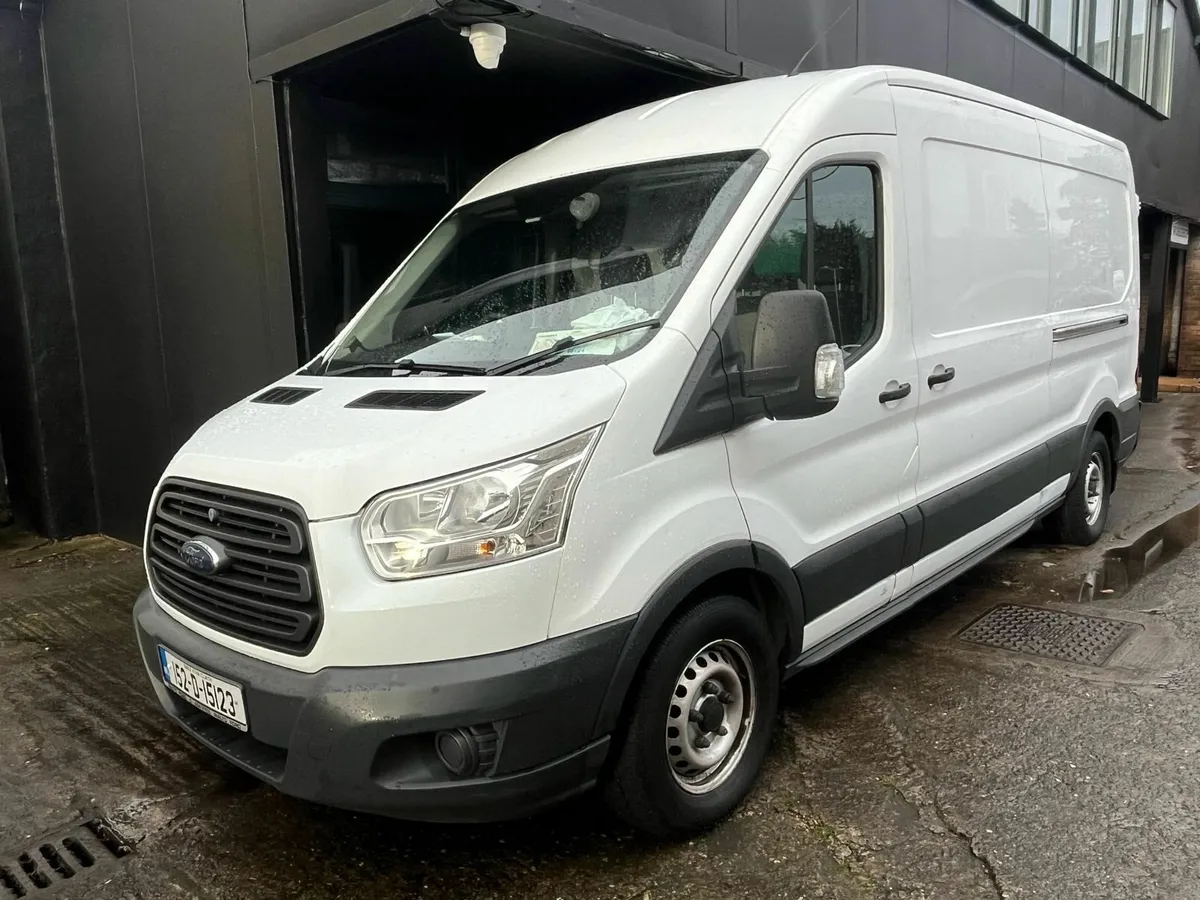 2015 Ford Transit 2.2L Diesel Van - Image 1