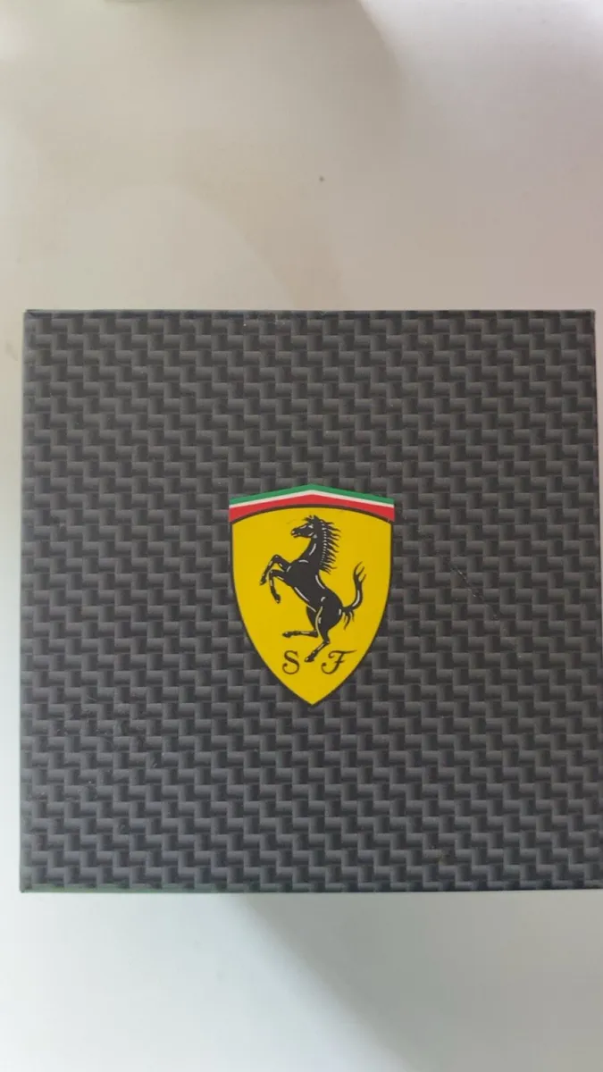 Black and red Ferrari watch - Image 1