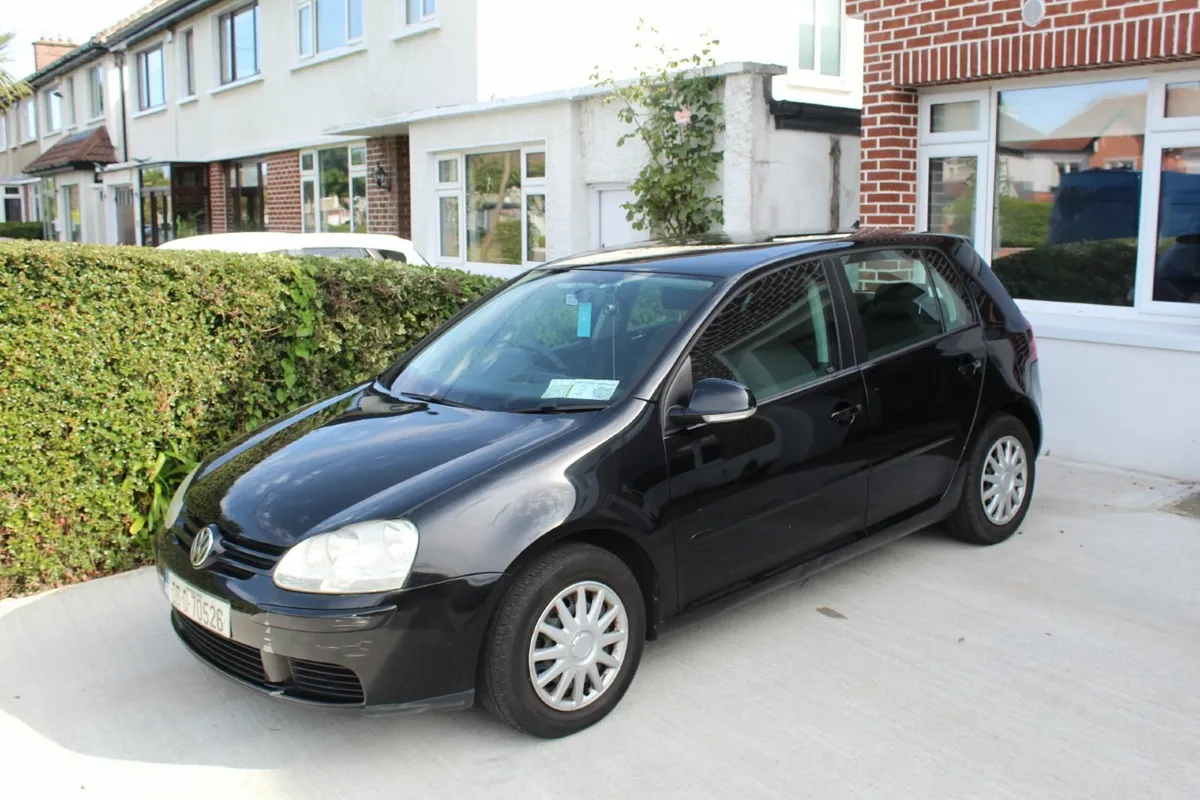 Volkswagen Golf 2006 - Image 2