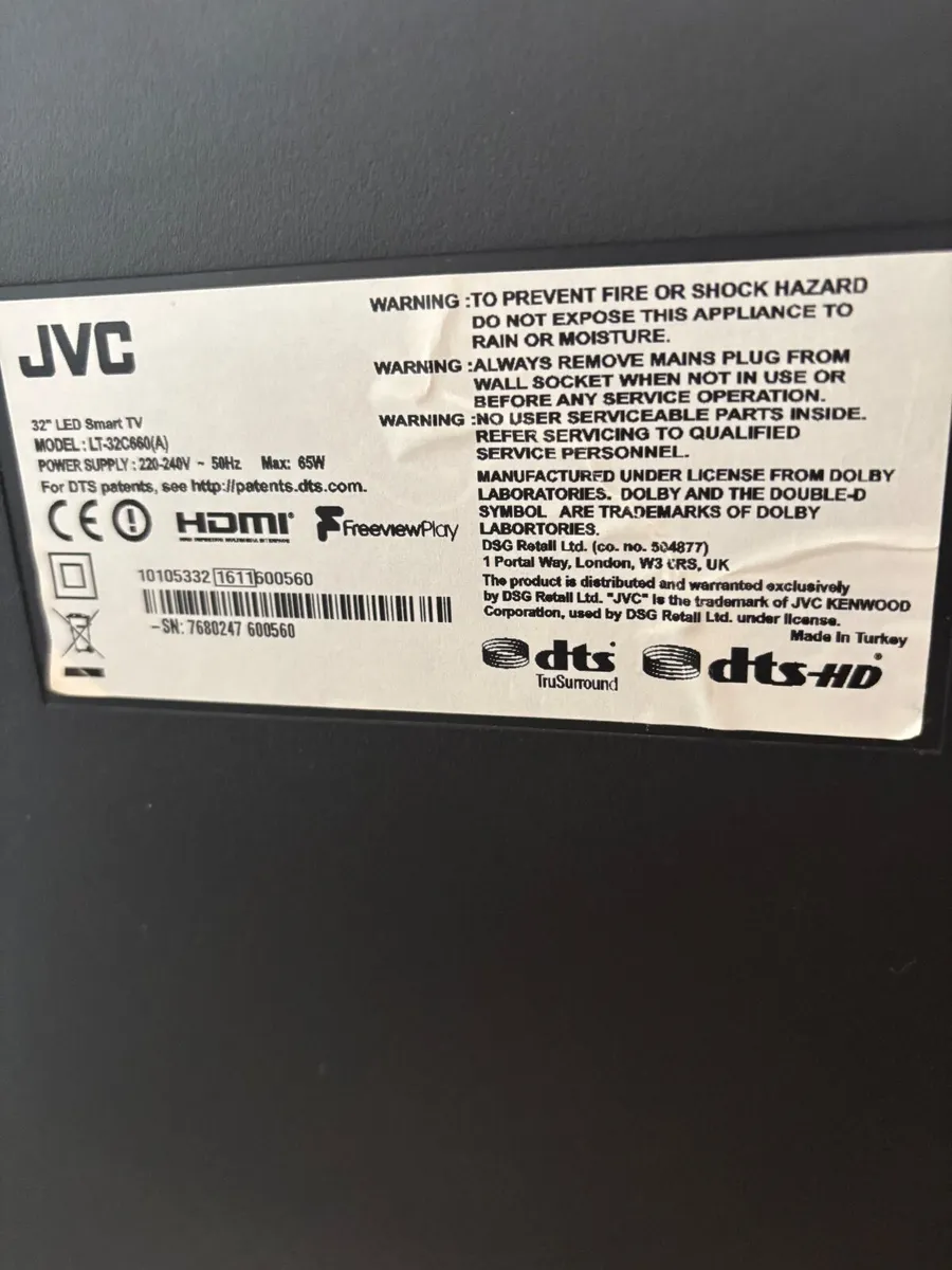 JVC 32” smart tv - Image 3