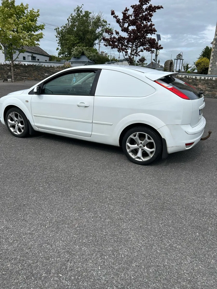 Ford focus van - Image 3