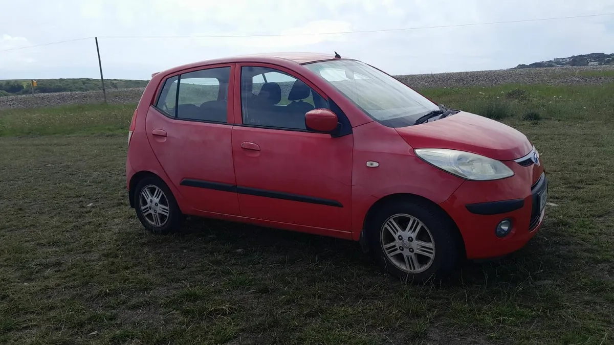 Hyundai i10 2009 - Image 2