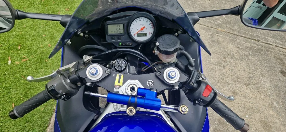 Yamaha r6 (pre injection) - Image 4