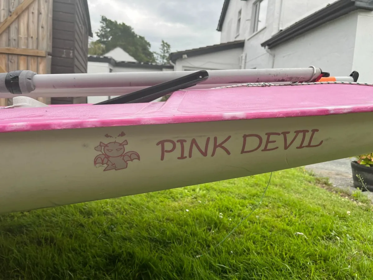 Topper Sailing Dinghy - Image 4