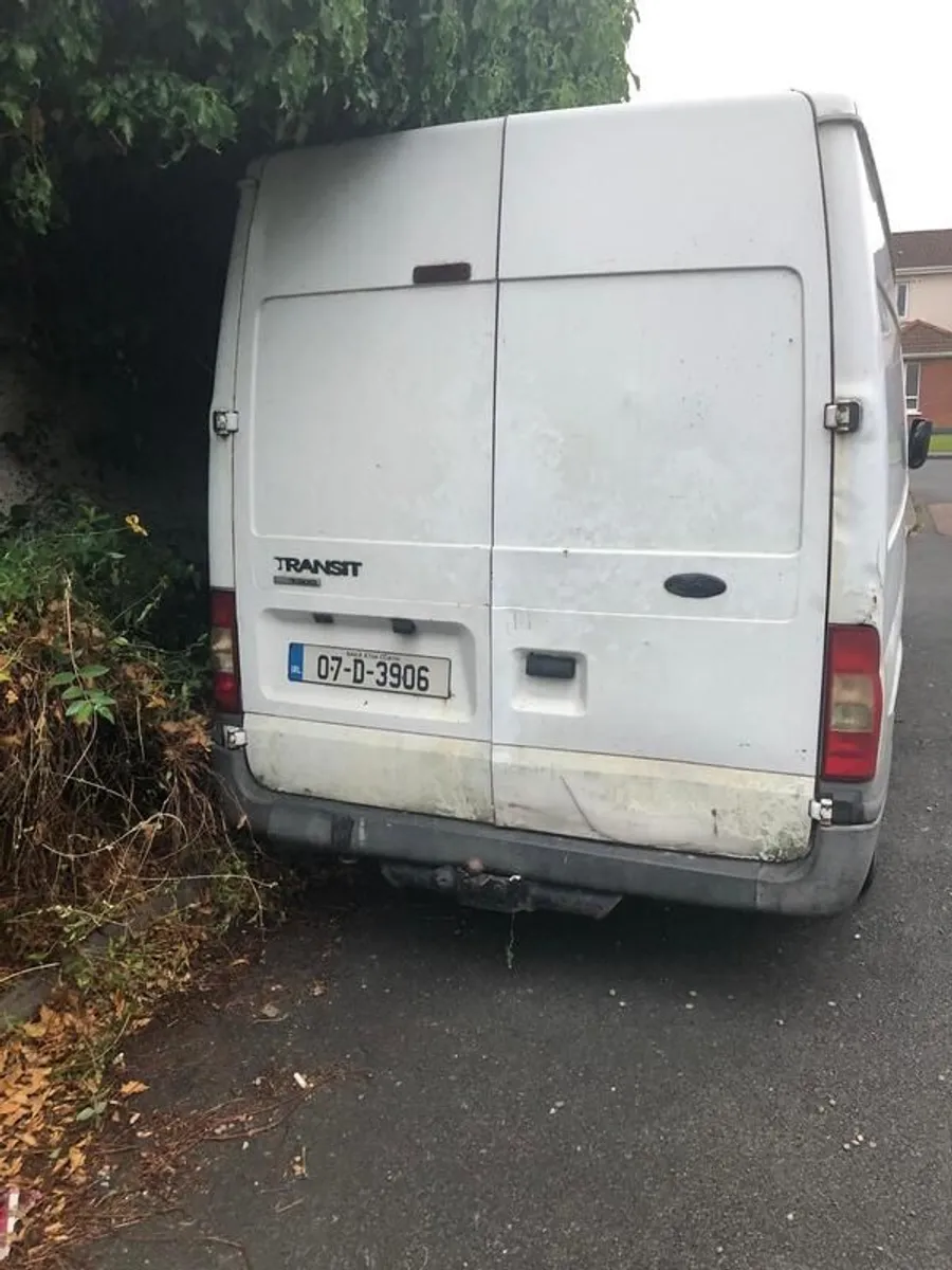 2007 Ford Transit - Image 3