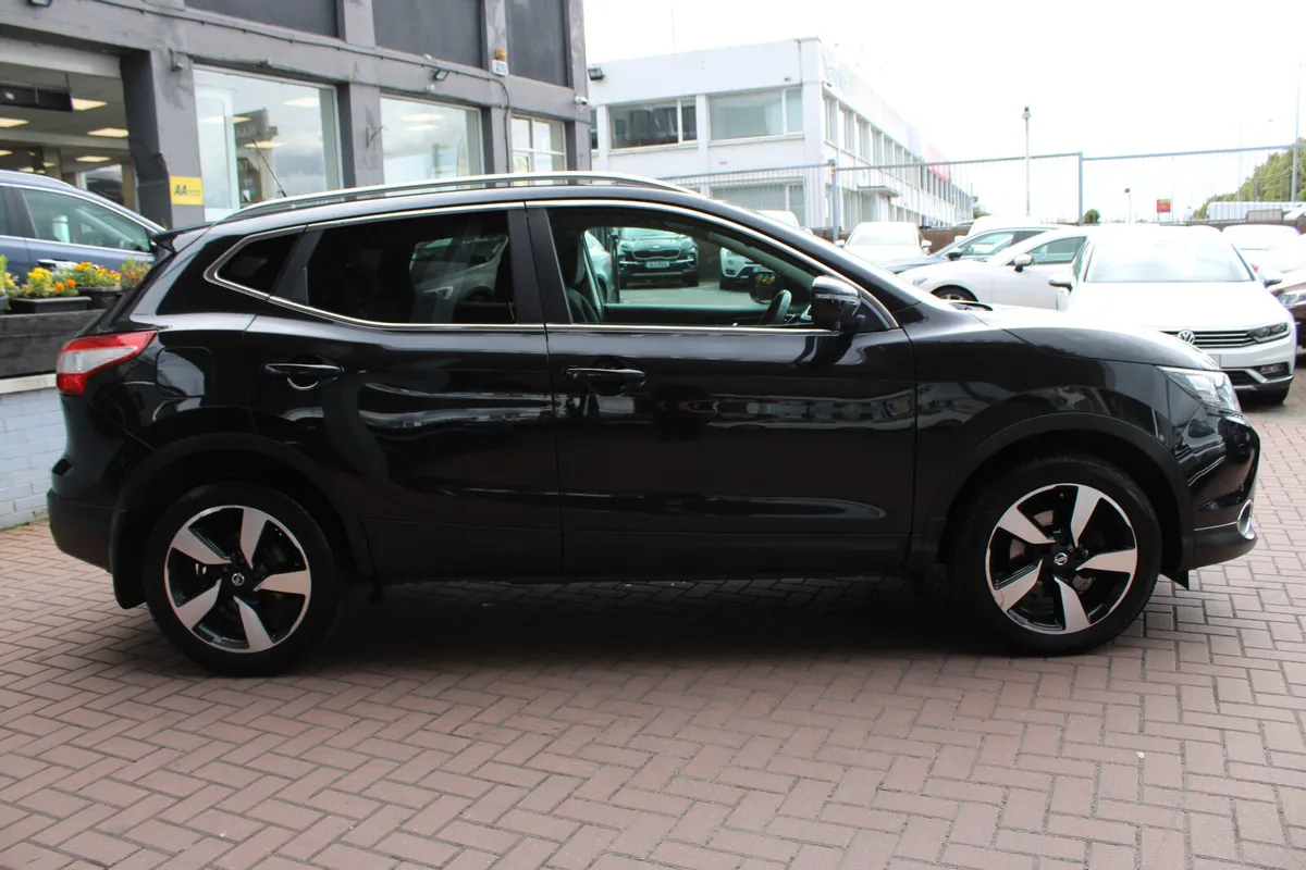 Nissan Qashqai 1.5 DCI 110BHP  N-CONNECTA 5DR  EST - Image 3