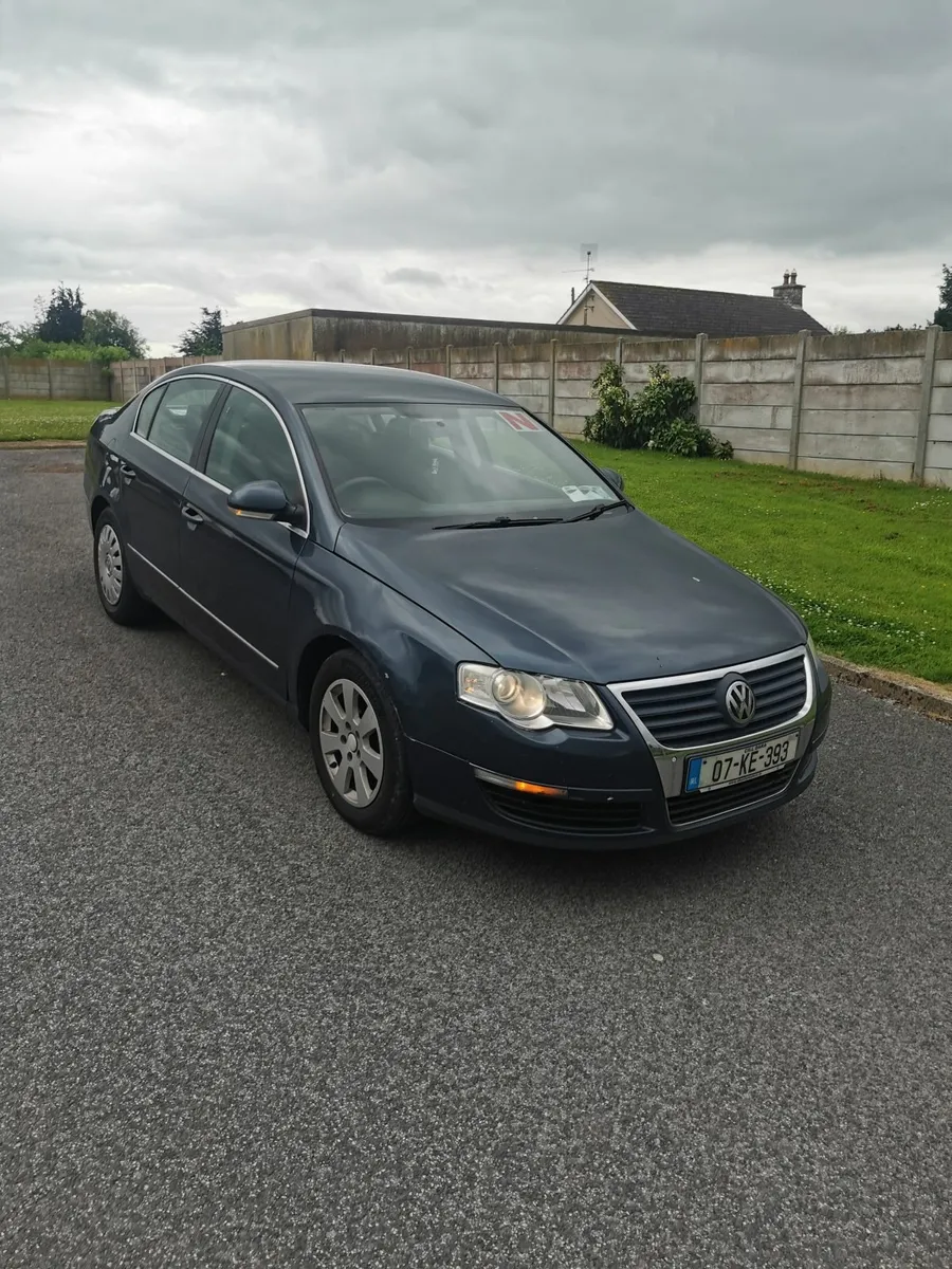 Volkswagen Passat 1.6 petrol tax 7/25 - Image 3