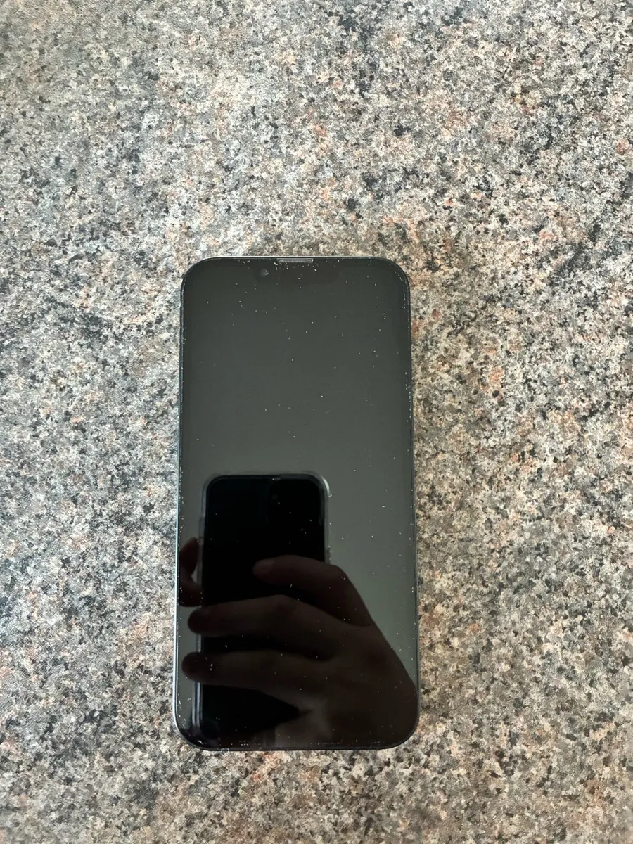 iPhone 13 midnight 128gb *Locked to 3* - Image 2