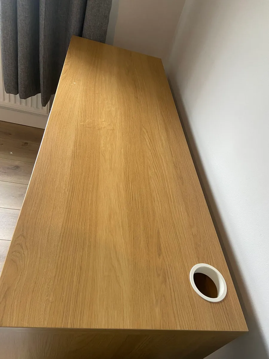 Student Desk - Image 2