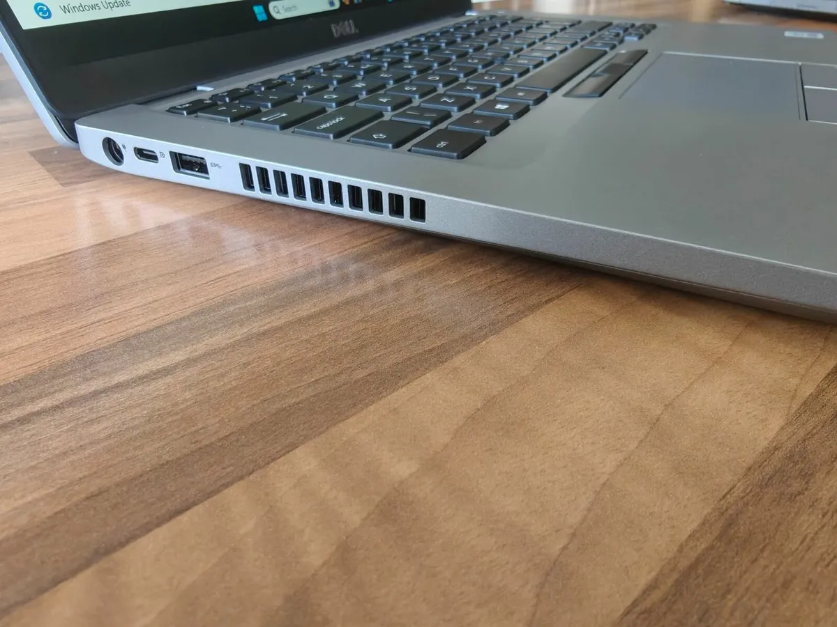 Dell Latitude 5410 | i5 (10th gen) | 16GB | 256GB - Image 4