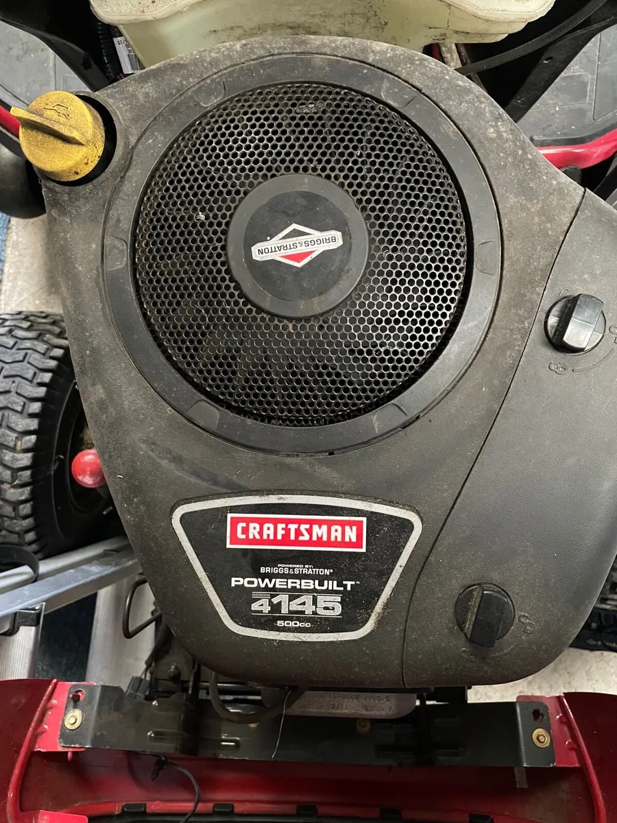Craftsman T2000 Ride on Lawn Mower - Image 4