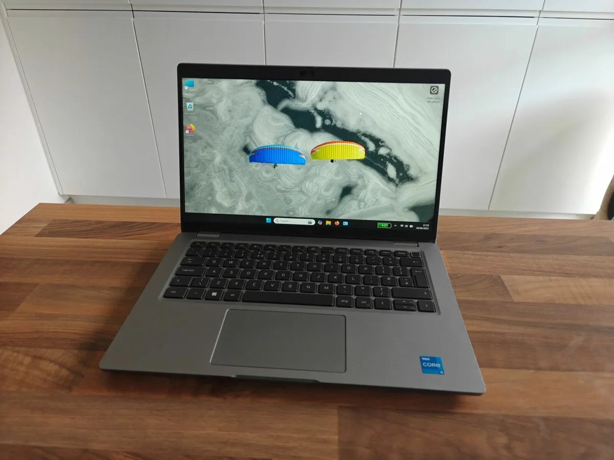 Dell Latitude 5430 Laptop | i5 (12th gen) | 32GB | - Image 1