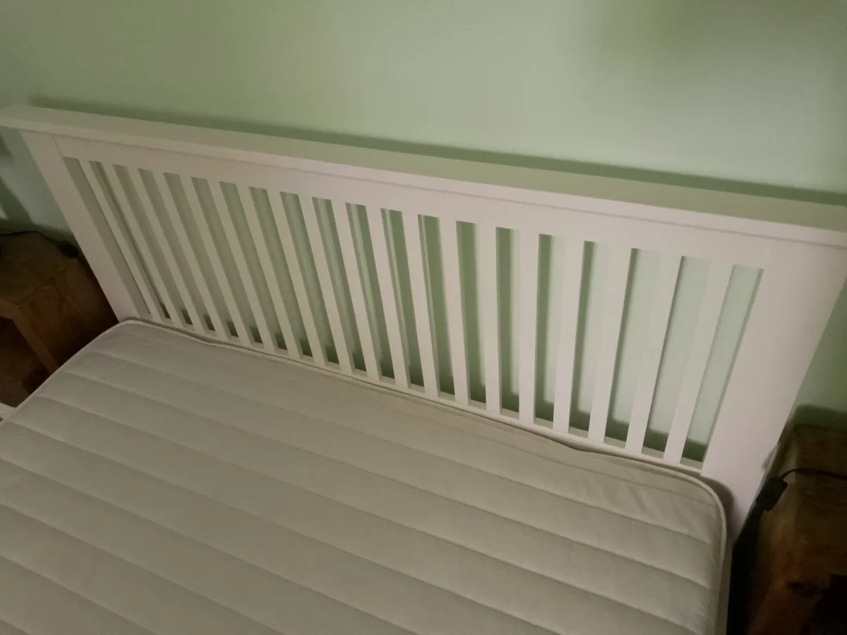 Double Bed - Image 2
