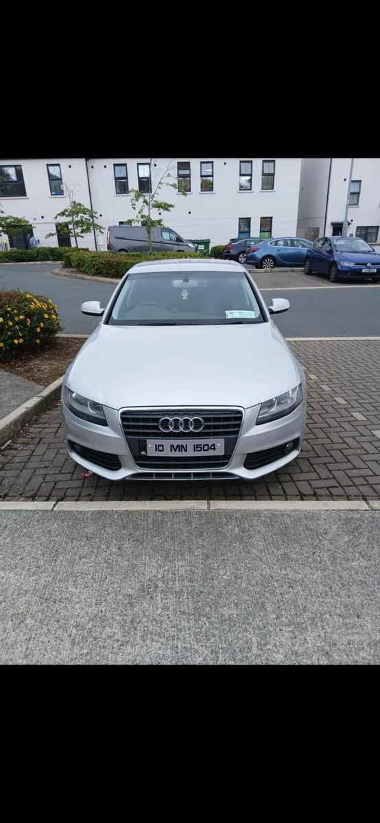 Audi a4 2010 - Image 1