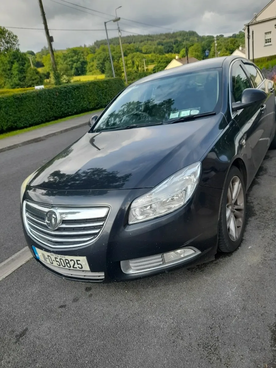 Opel Insignia 2011 2L Diesel - Image 1