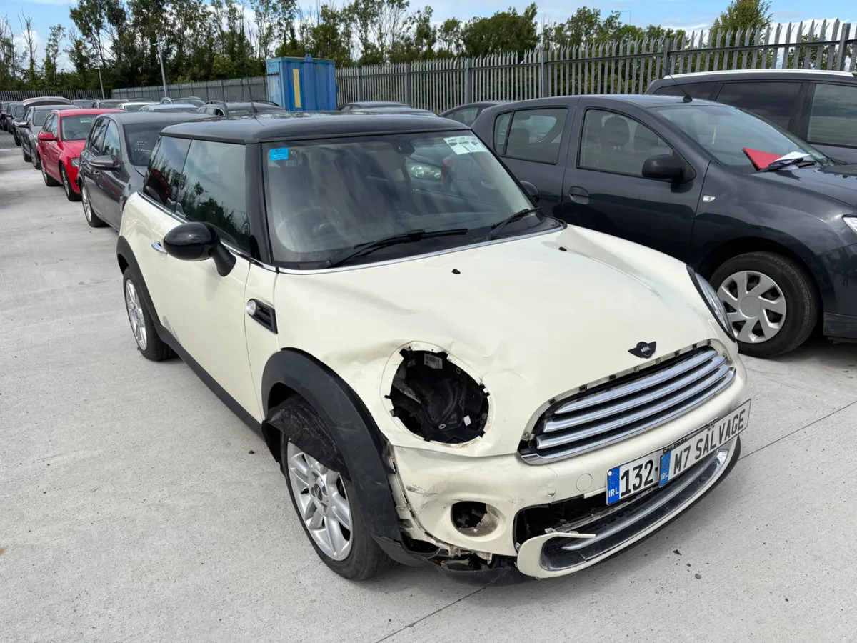 13 Mini Cooper 1.6 Diesel V Clean 114km Drives - Image 2