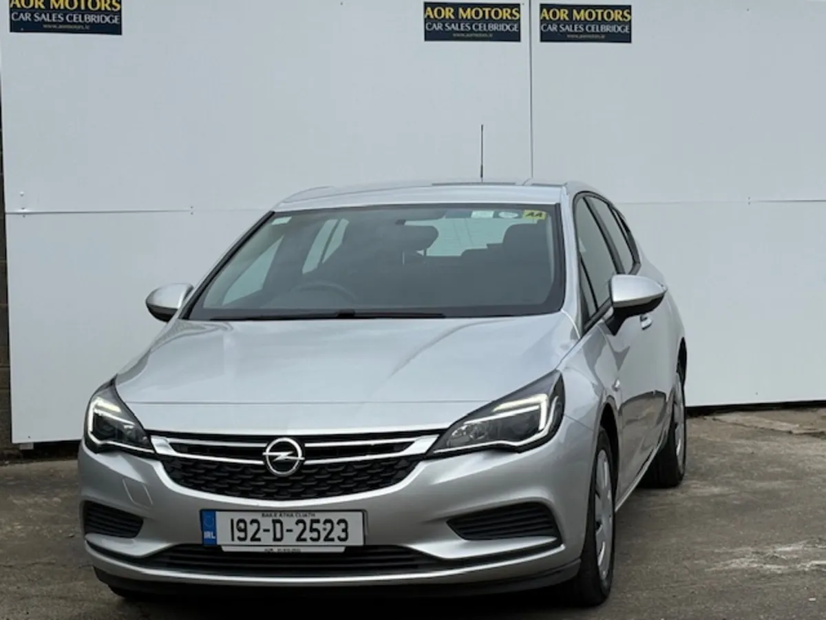 Opel Astra 2019 1.0 Hatchback NCT 2026 - Image 2
