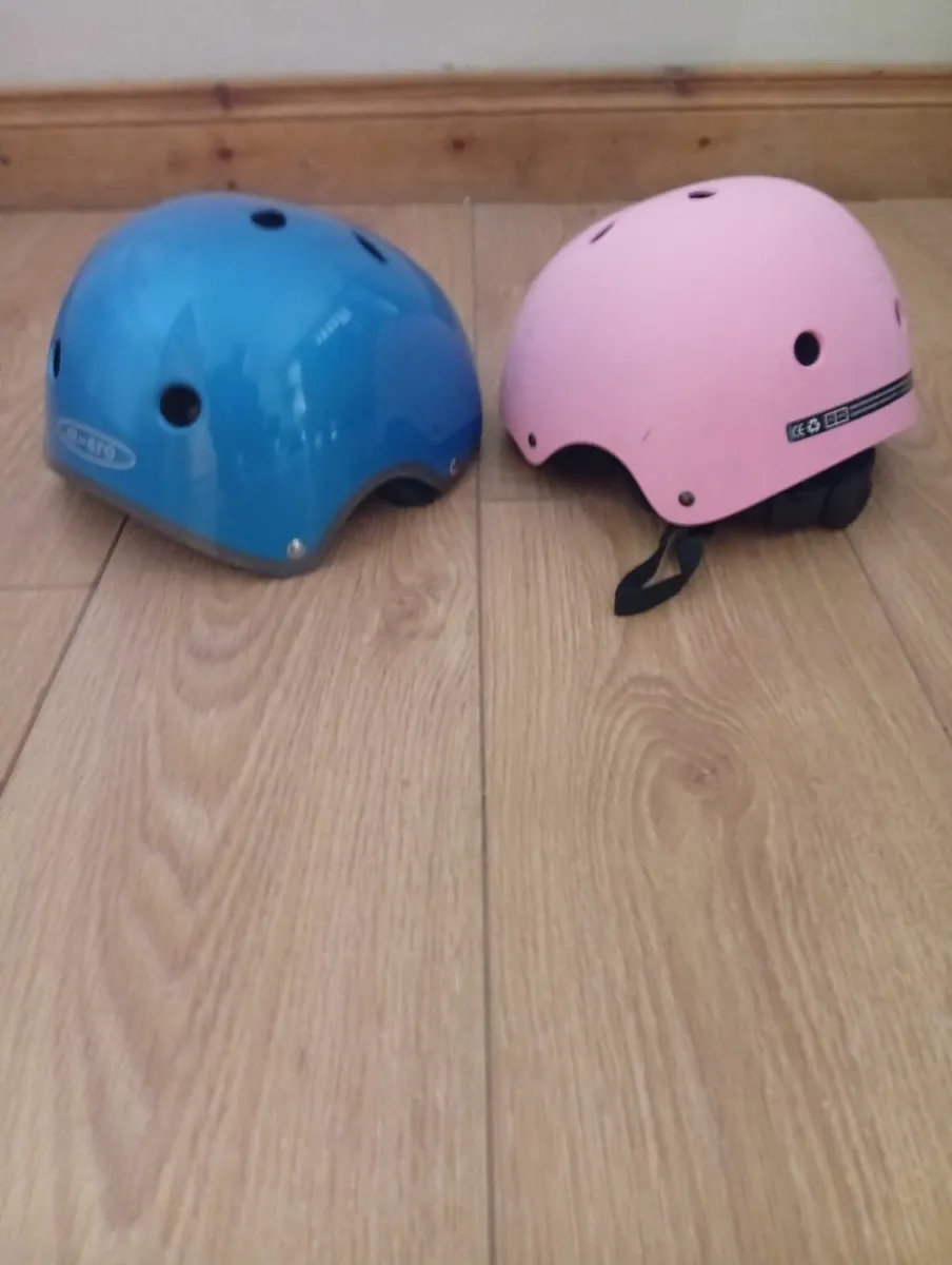 Quality Children's Universal helmets 3months - Image 1