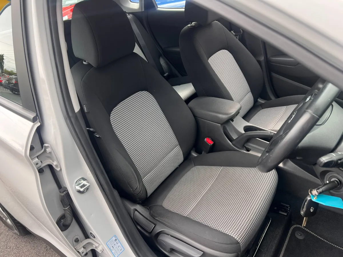 Now On Sale High Spec 2021 Hyundai Kona Low Kms Pe - Image 4