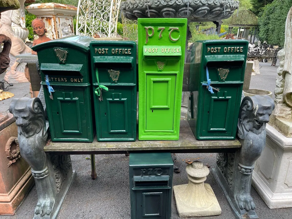 Irish post box building into wall - Image 4
