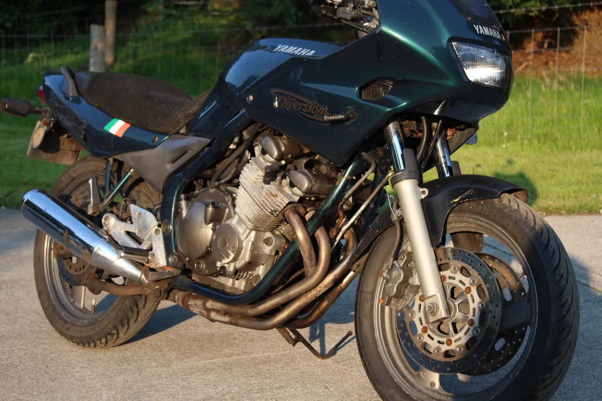 2005 Yamaha XJ600 - Image 3