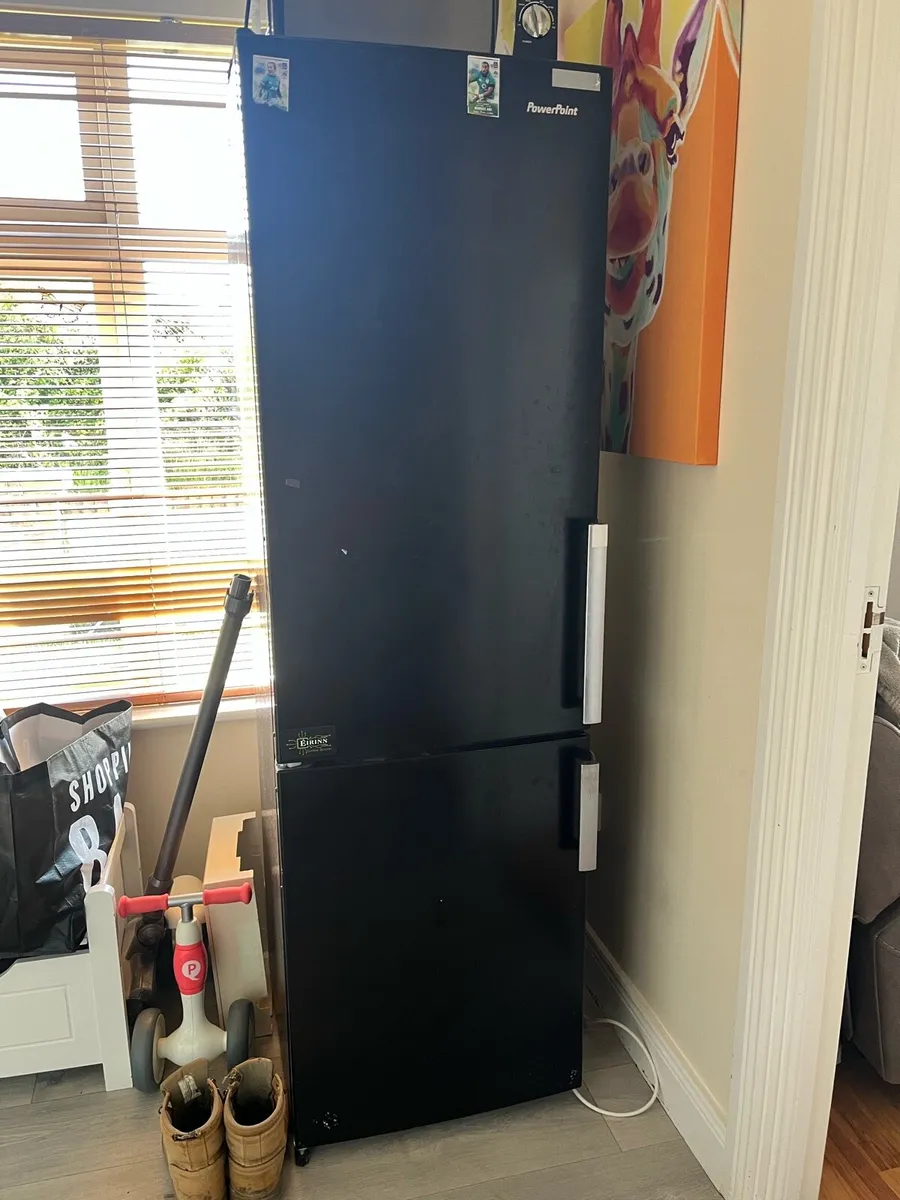 PowerPoint 60/40 fridge freezer - Image 1