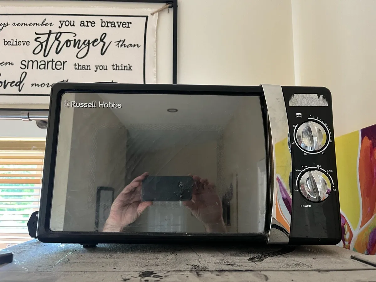 Russell hobs microwave