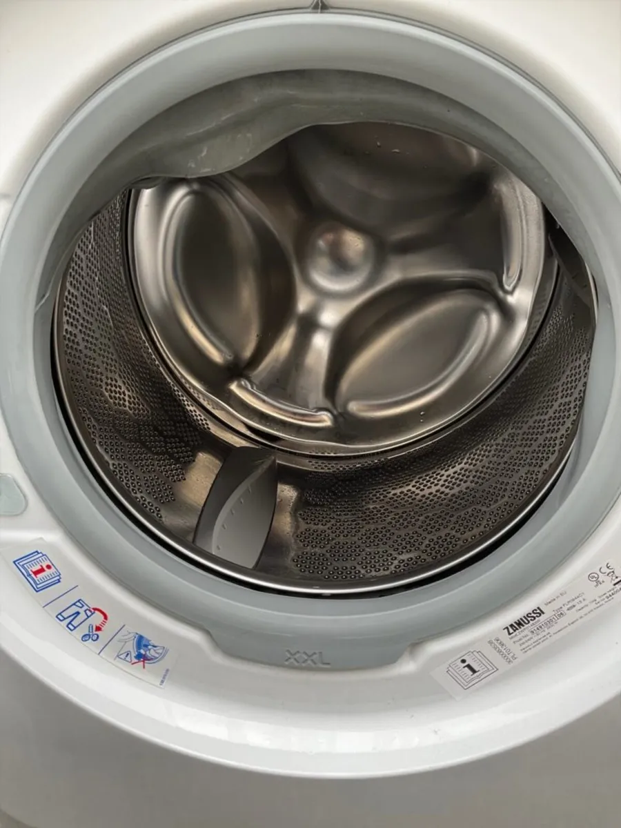 Washing Machine - Image 4
