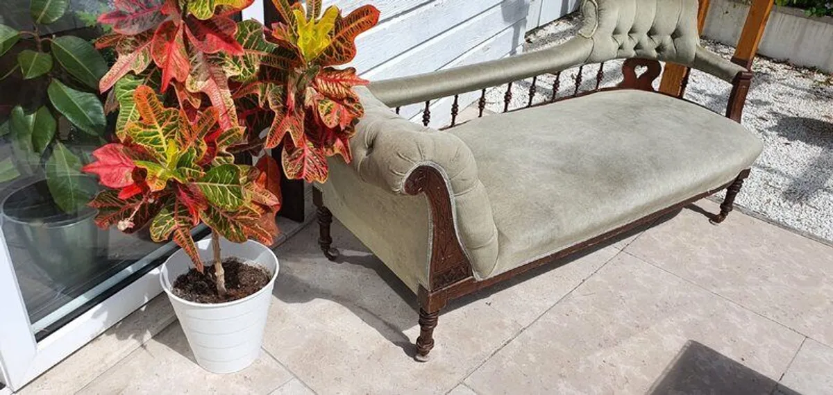 Beautiful victorian mahogany chaise lounge - Image 4