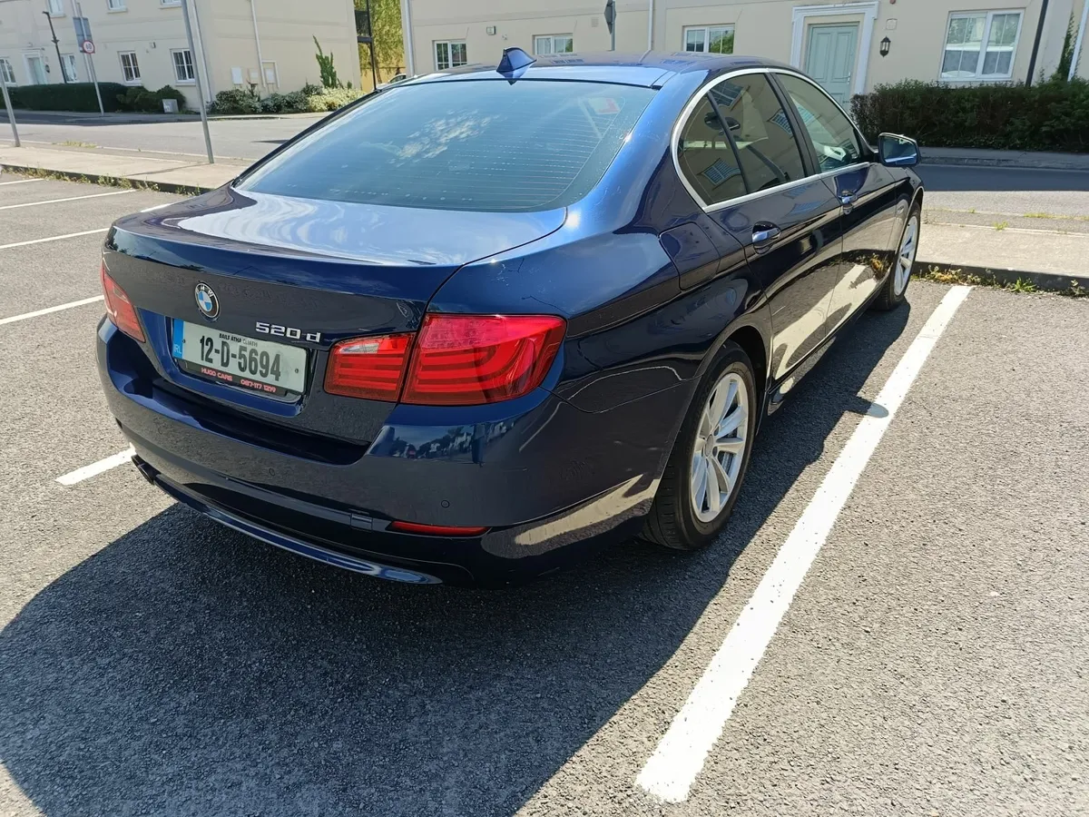 BMW 5-Series 2012 - Image 3