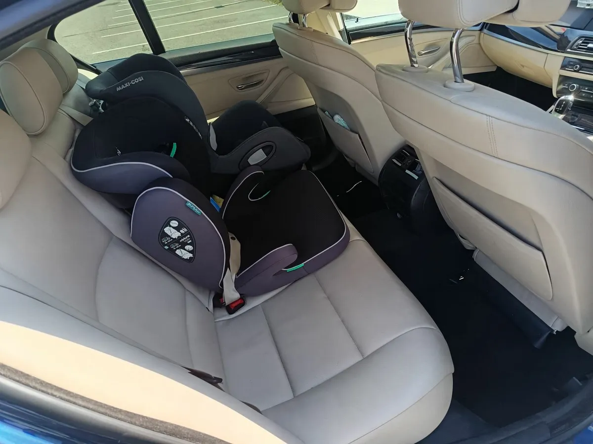 BMW 5-Series 2012 - Image 4