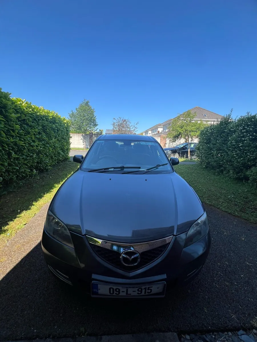 Mazda 3 - Image 2