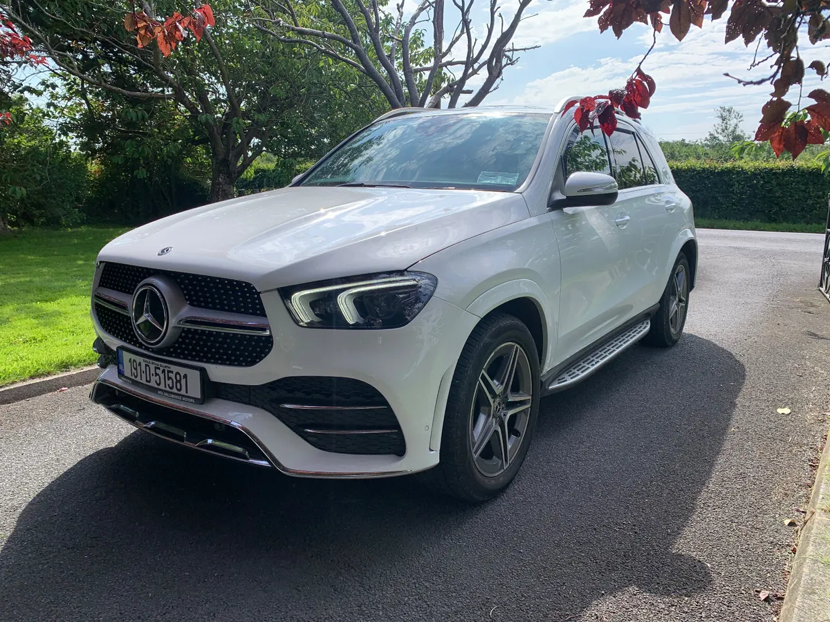 Mercedes-Benz GLE 2019 300d AMG - Image 4
