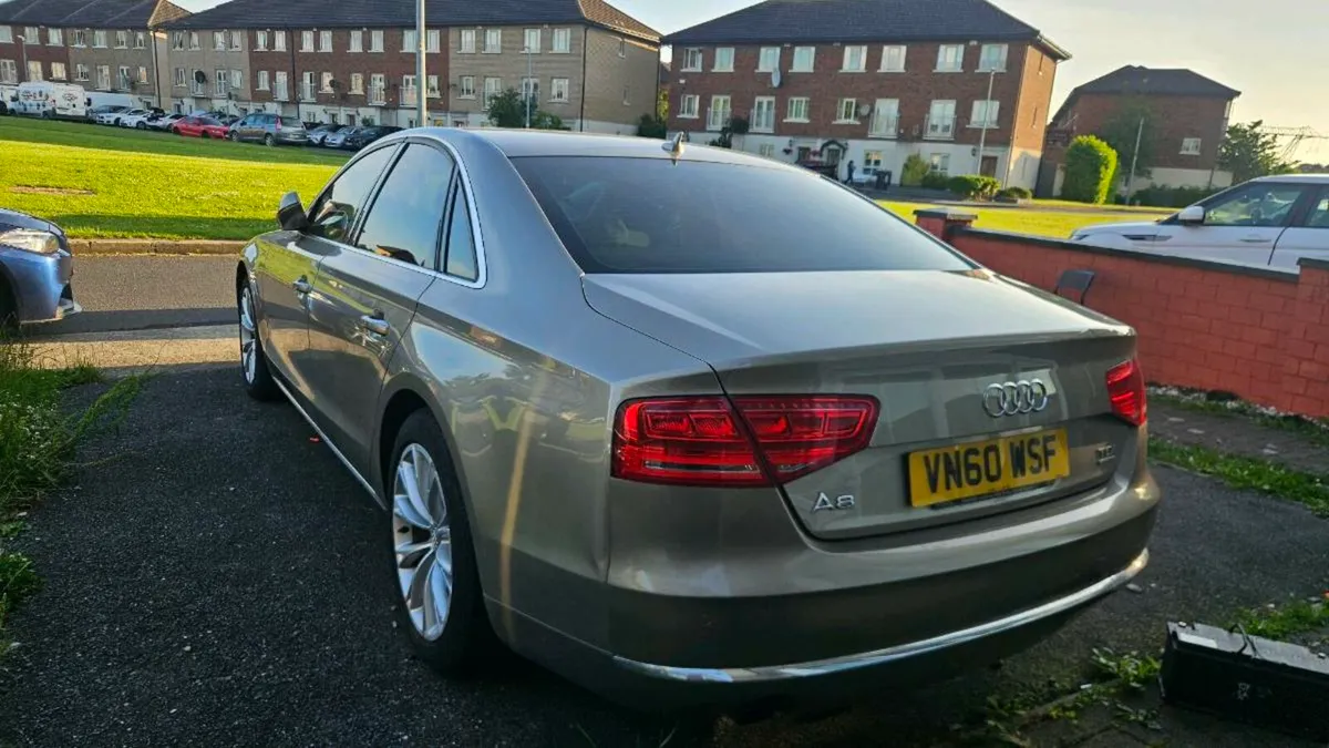 AUDI A8 4.2 TDI QUATTRO 2010 - Image 1