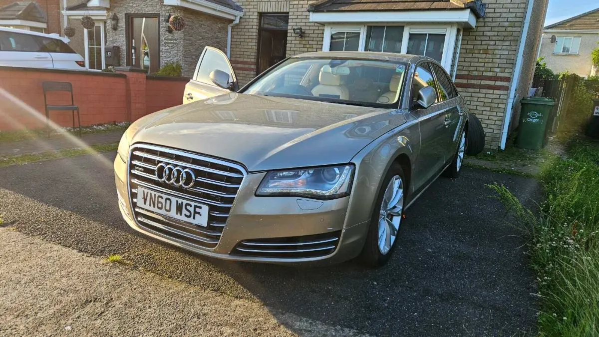 AUDI A8 4.2 TDI QUATTRO 2010 - Image 3