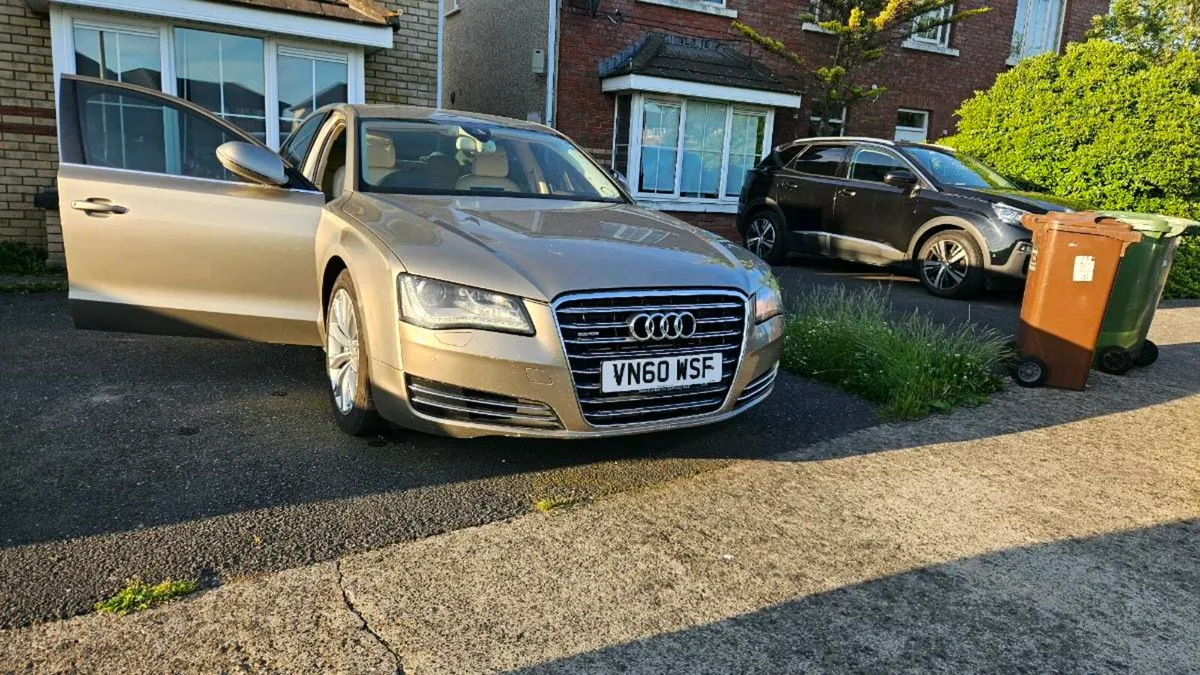 AUDI A8 4.2 TDI QUATTRO 2010 - Image 4