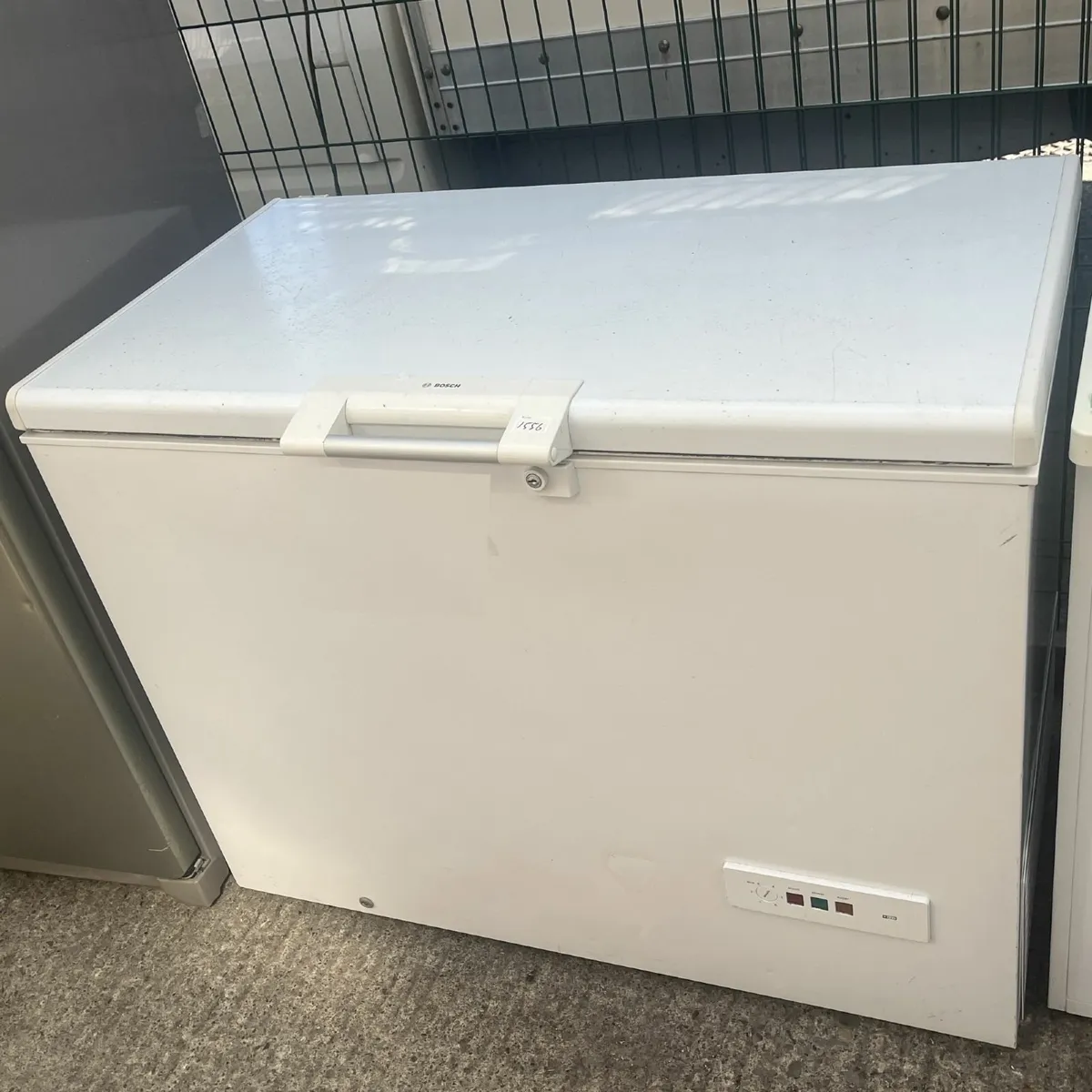 Bosch Chest Freezer - Image 1