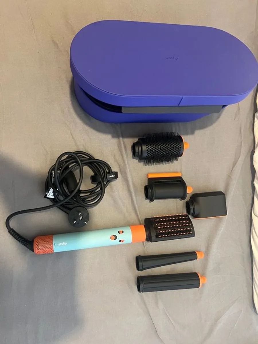Dyson Airwrap multistyler and dryer - Image 2