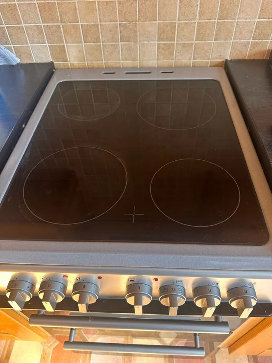Belling 50cm Cooker Ceramic Hob - Image 1