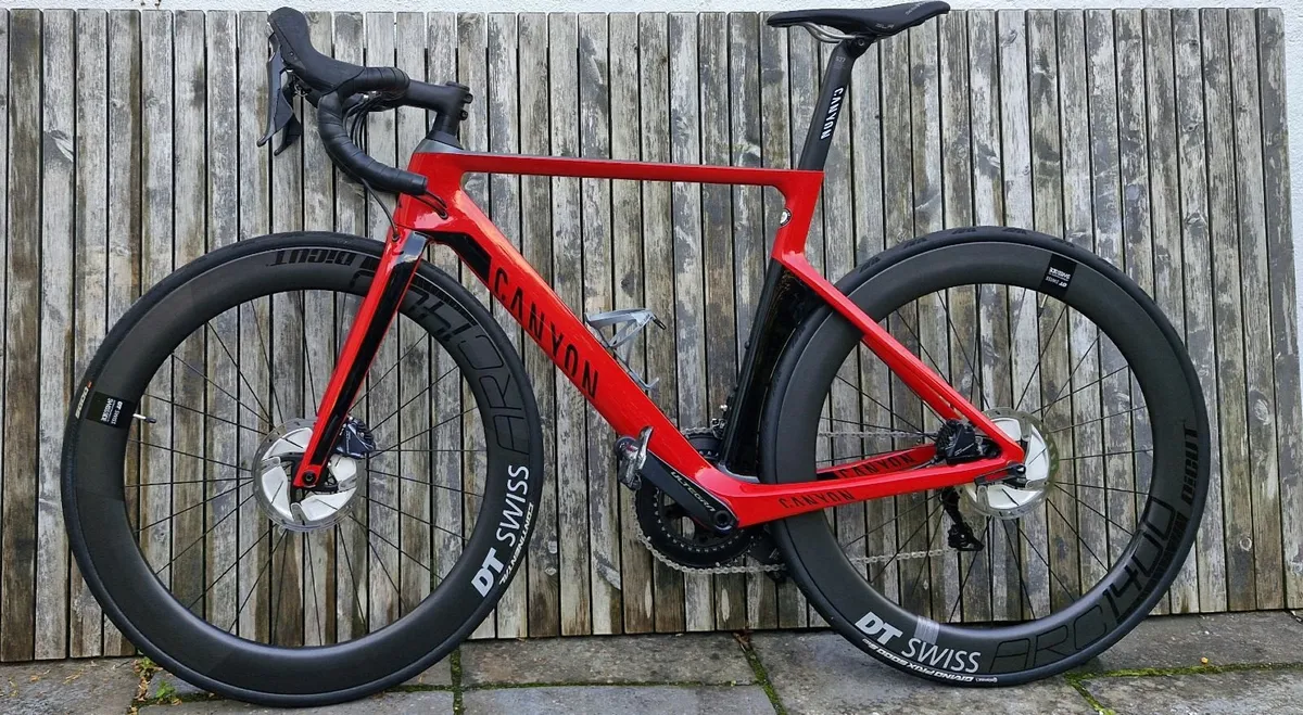 Canyon Aeroad CF SLX Disc 8.0 - Image 2