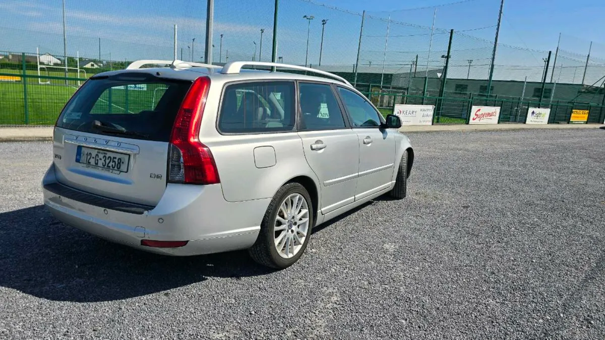 Volvo v50 - Image 4