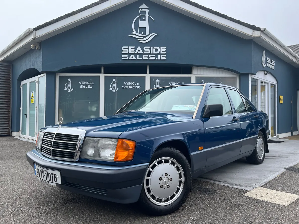 1990 Mercedes Benz 190e 2.0 - Image 1