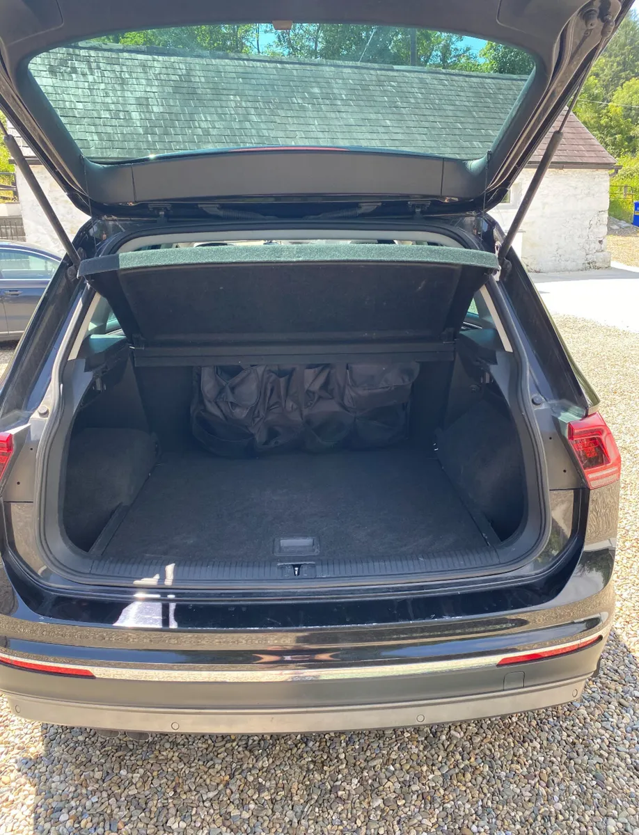 Volkswagen Tiguan 2017 - Image 4