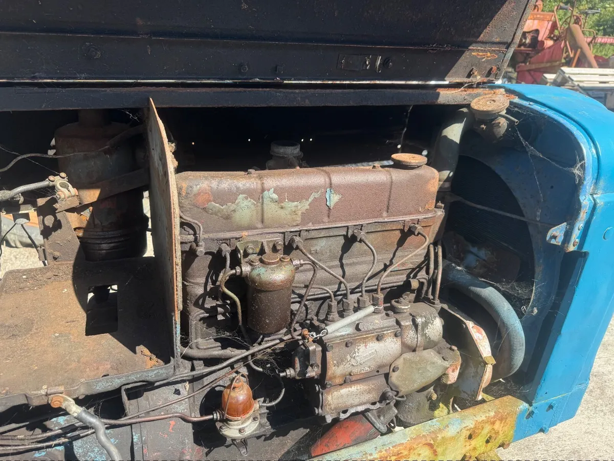 Tractor - Image 4