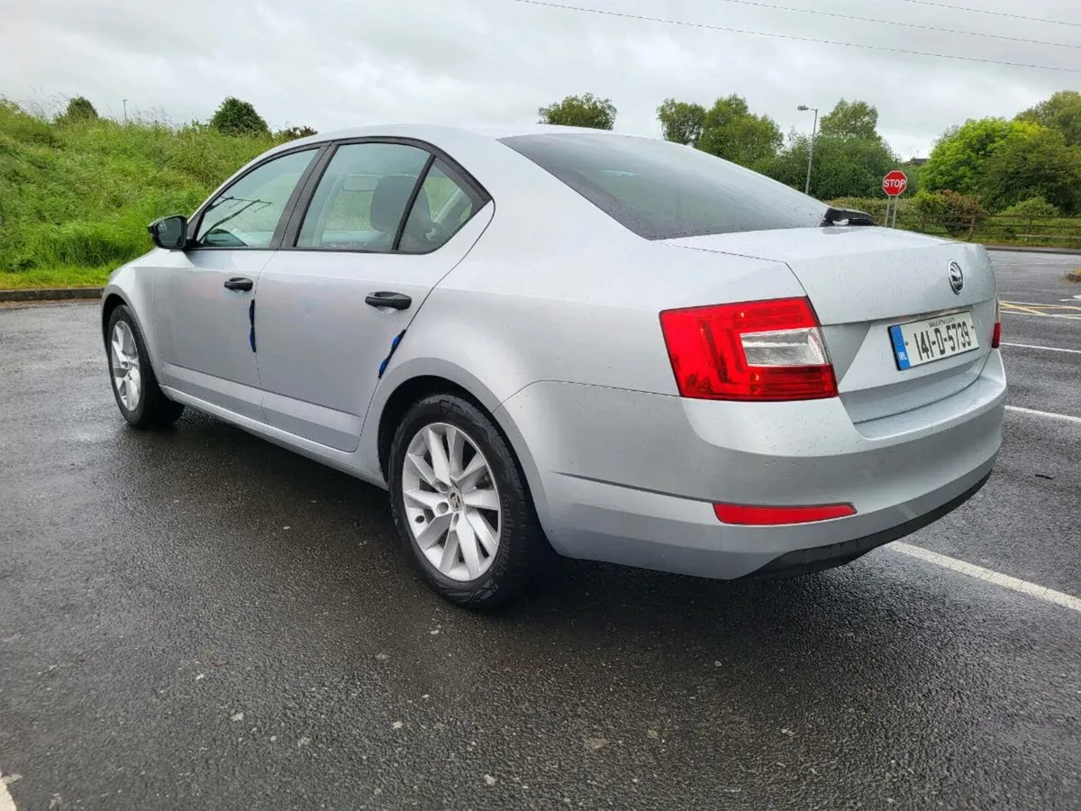 Skoda octavia automatic - Image 3
